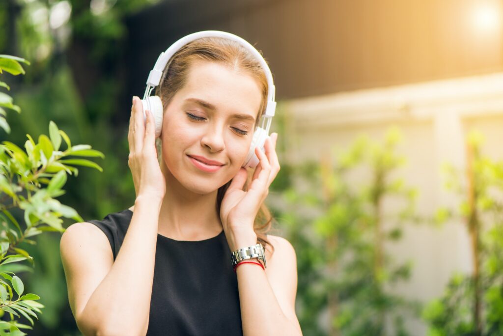 how to listen to binaural beats correctly